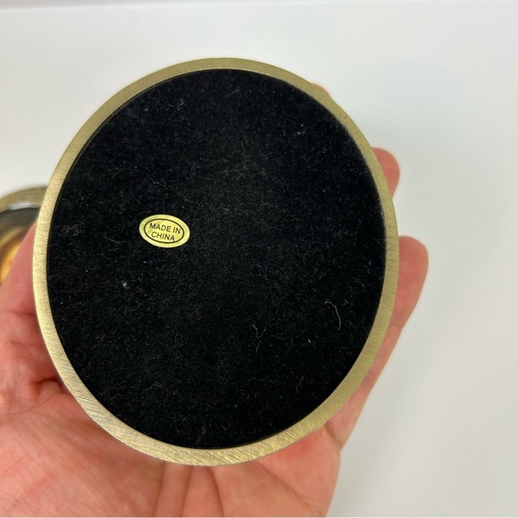 FSG Victorian Lady Enameld Trinket Box handmade - Picture 10 of 12